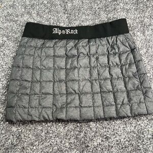 Women’s Alp N Rock Gray Puffy Size 3 (8-10) Skirt